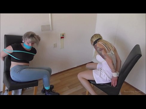 ❤️ Mowonlara / so si oke ati awọn gagged / omobirin ninu ipọnju ️❌ wa %yo.tukifporno.ru ❌️❤
